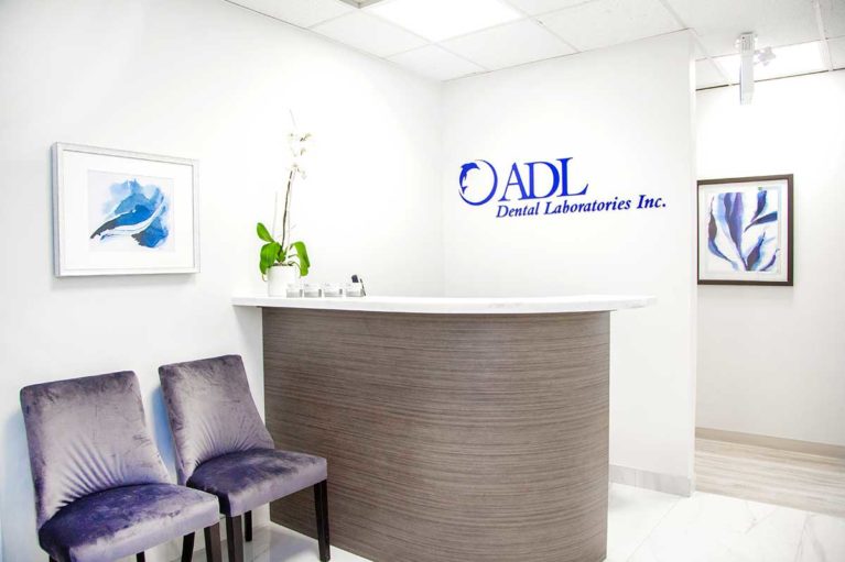 Toronto Dental Lab | Dental Laboratory | Dental Labs Near Me